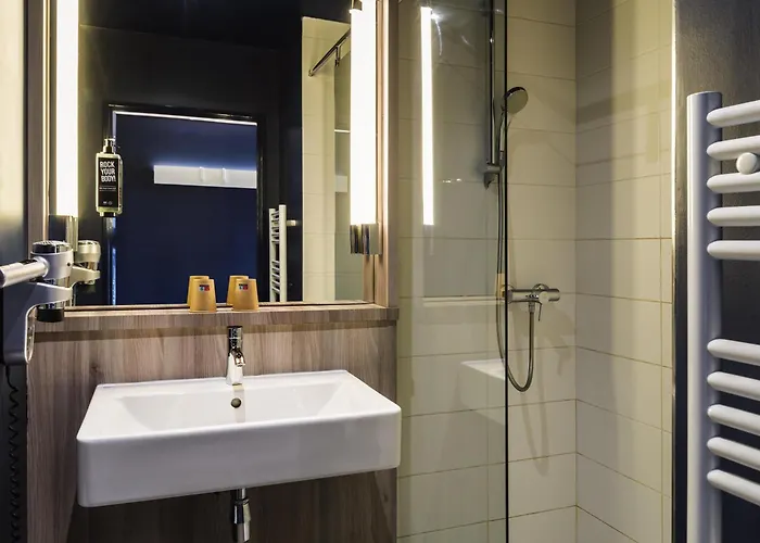 Ibis Lyon Est Meyzieu